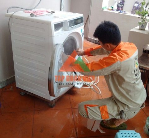 Cách vệ sinh máy giặt lồng ngang tại nhà. Hotline tư vấn: 0988.230.233