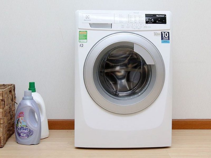 Nguyên cớ máy giặt Electrolux báo lỗi chìa khoá?